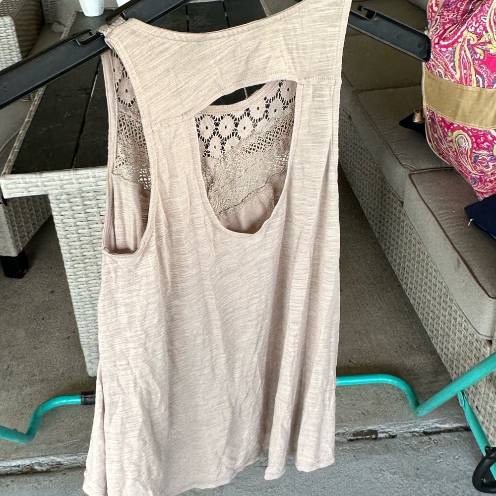 American Eagle Outfitters Beige Top - Picture 2 of 3